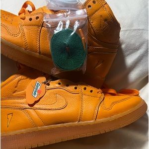 Jordan 1 Retro High
Gatorade Orange Peel
